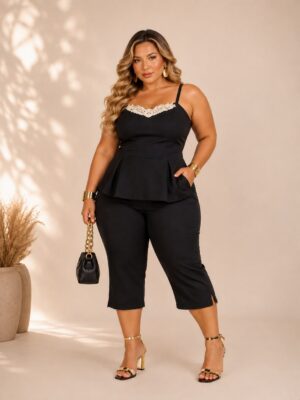 Conjunto Plus Size Blusa Peplum com Renda + Calça Capri Tam. 48/50